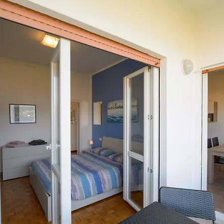 Castagnola 8 Apartamento *